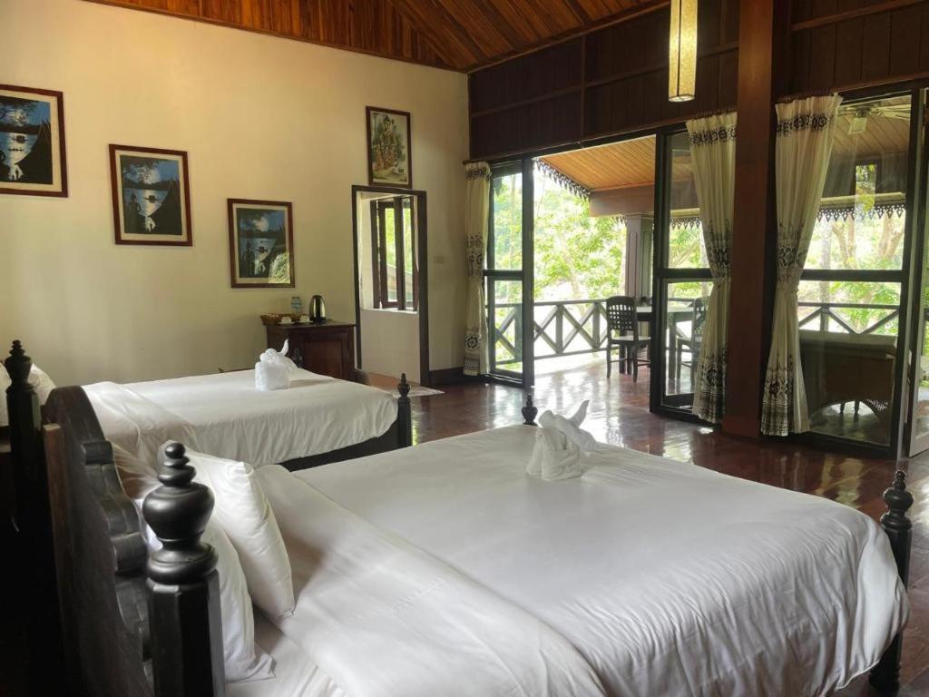 Nam Ou Riverside Resort Ban Vangle Ngoại thất bức ảnh